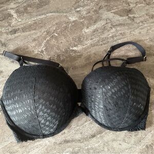 Black Lace Push-Up Bra with Criss-Cross Straps